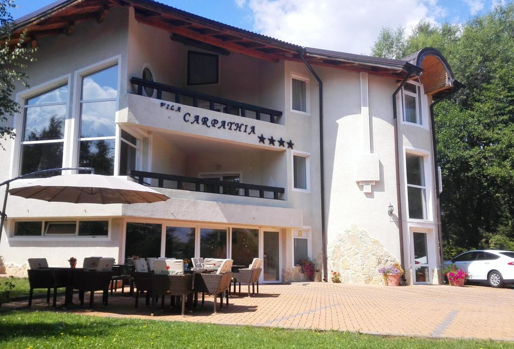 Vila Carpathia برانْ المظهر الخارجي الصورة